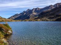 Bergpanorama vom Ufer des Oberen Giglachsees